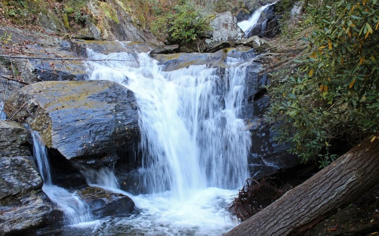 Dukes Creek Falls